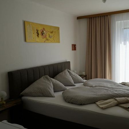 Pension-Ferienwohnung Rotar Фак-ам-Зе Екстер'єр фото