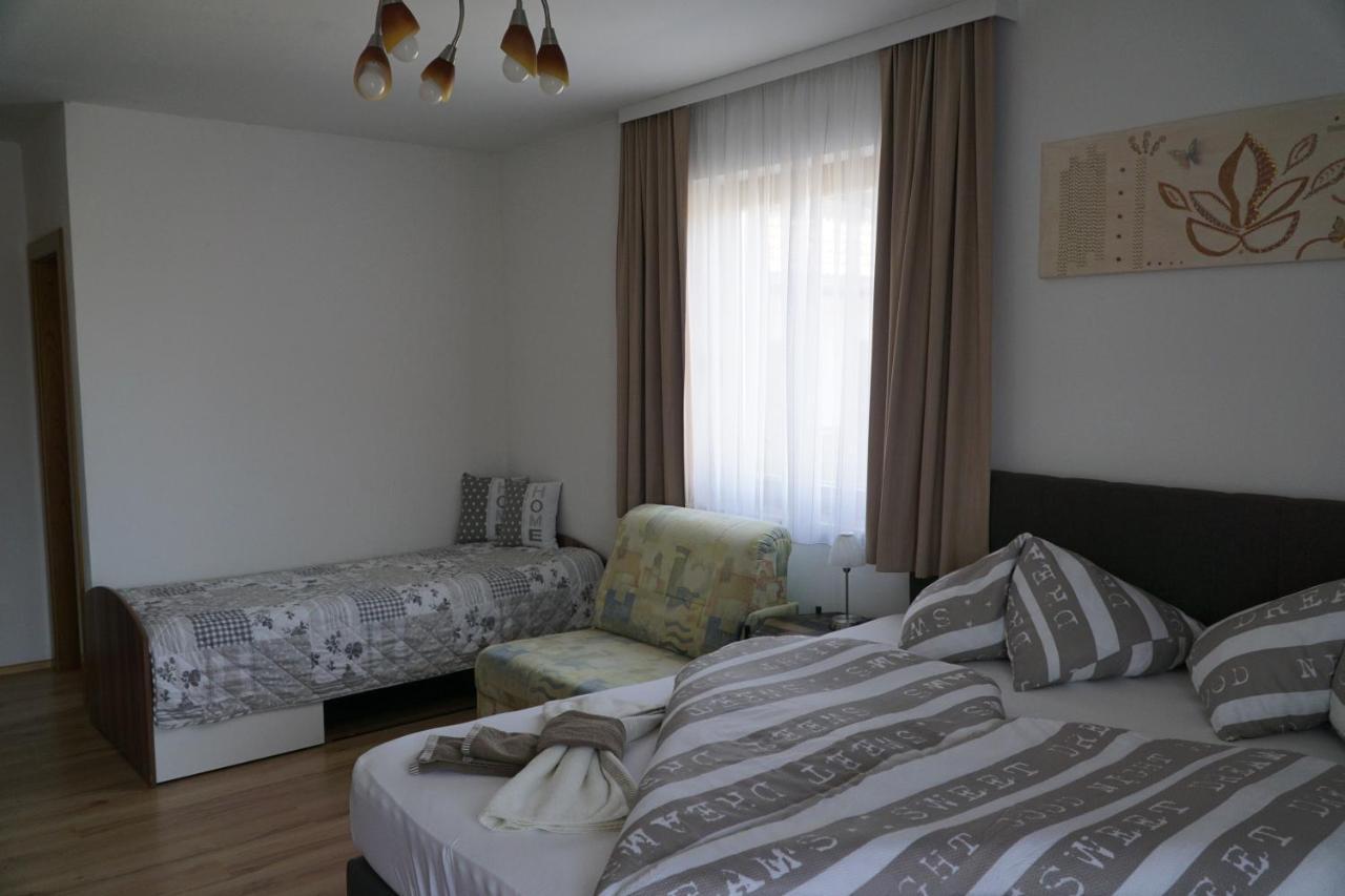 Pension-Ferienwohnung Rotar Фак-ам-Зе Екстер'єр фото