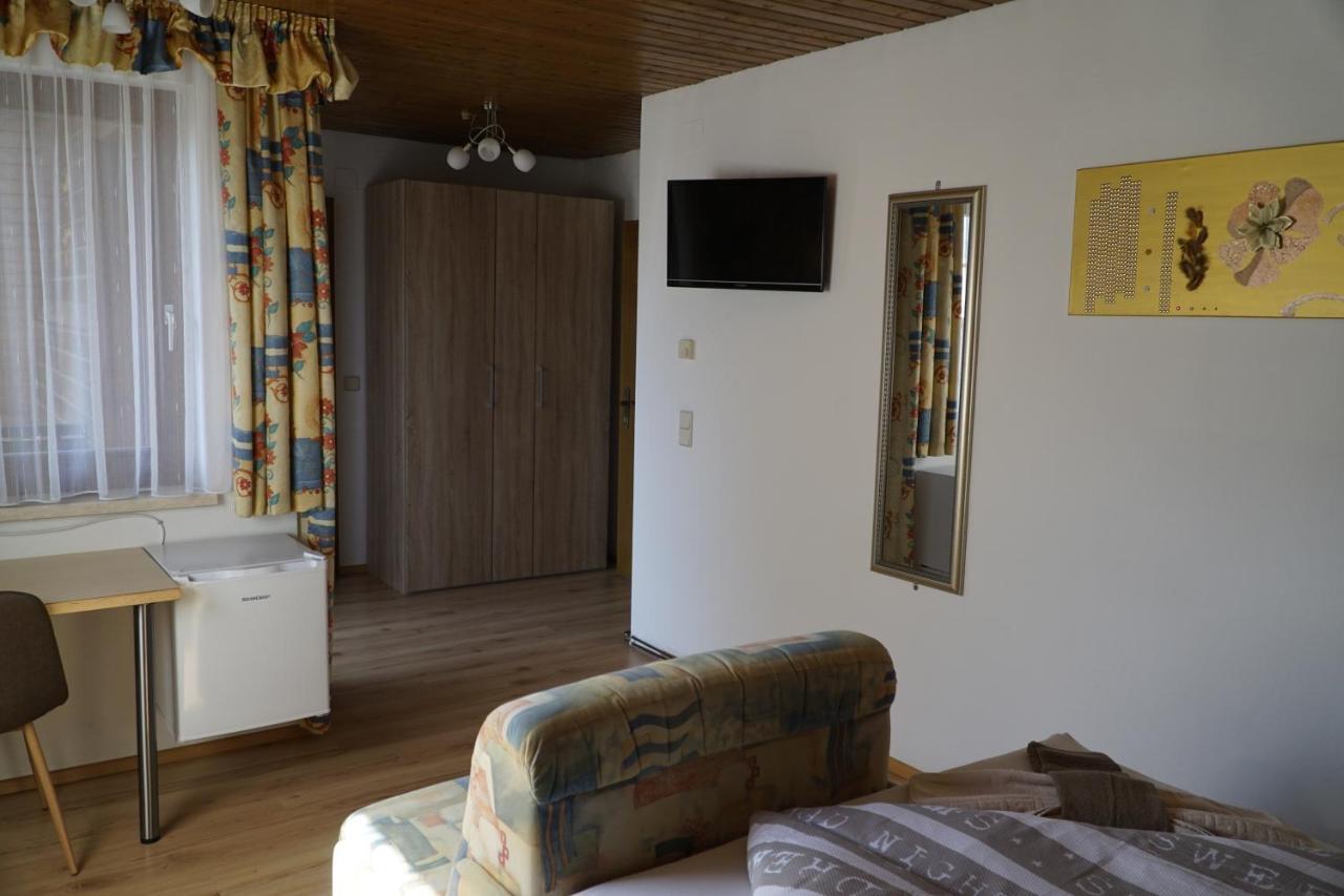 Pension-Ferienwohnung Rotar Фак-ам-Зе Екстер'єр фото