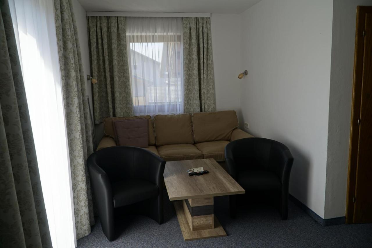 Pension-Ferienwohnung Rotar Фак-ам-Зе Екстер'єр фото