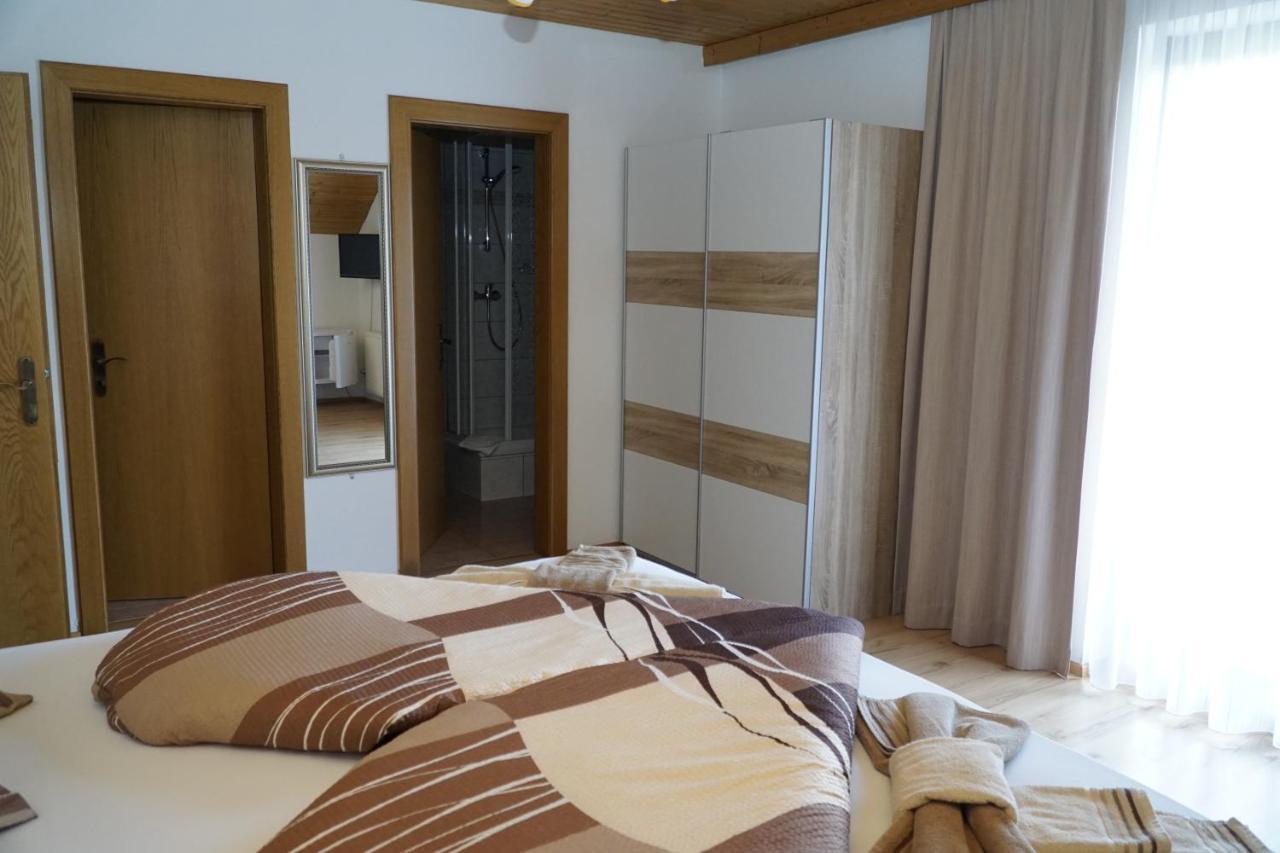Pension-Ferienwohnung Rotar Фак-ам-Зе Екстер'єр фото