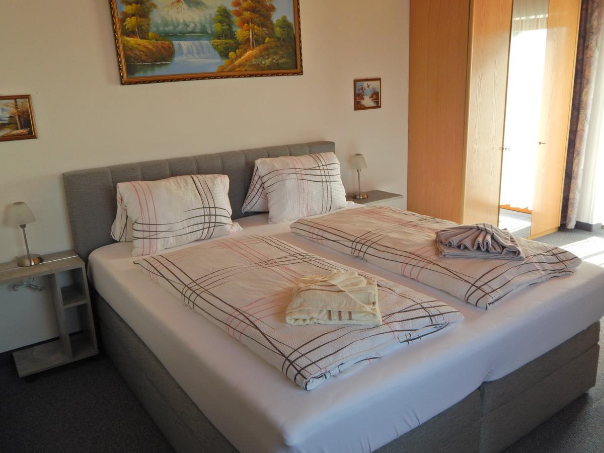 Pension-Ferienwohnung Rotar Фак-ам-Зе Екстер'єр фото